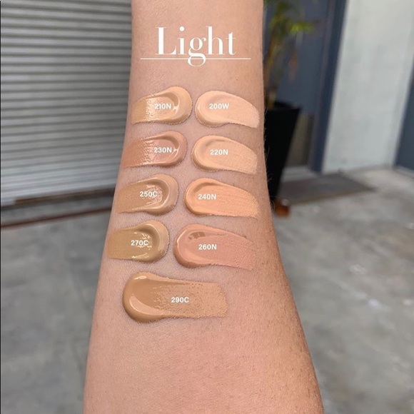 💗ANASTASIA BEVERLY HILLS Luminous Foundation 250C - Picture 8 of 11